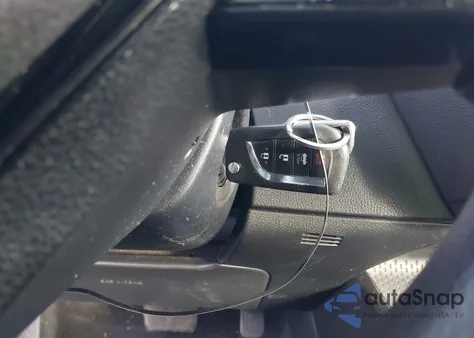 2021 Toyota Corolla Le from USA, damaged, VIN JTDEPMAE9MJ131723